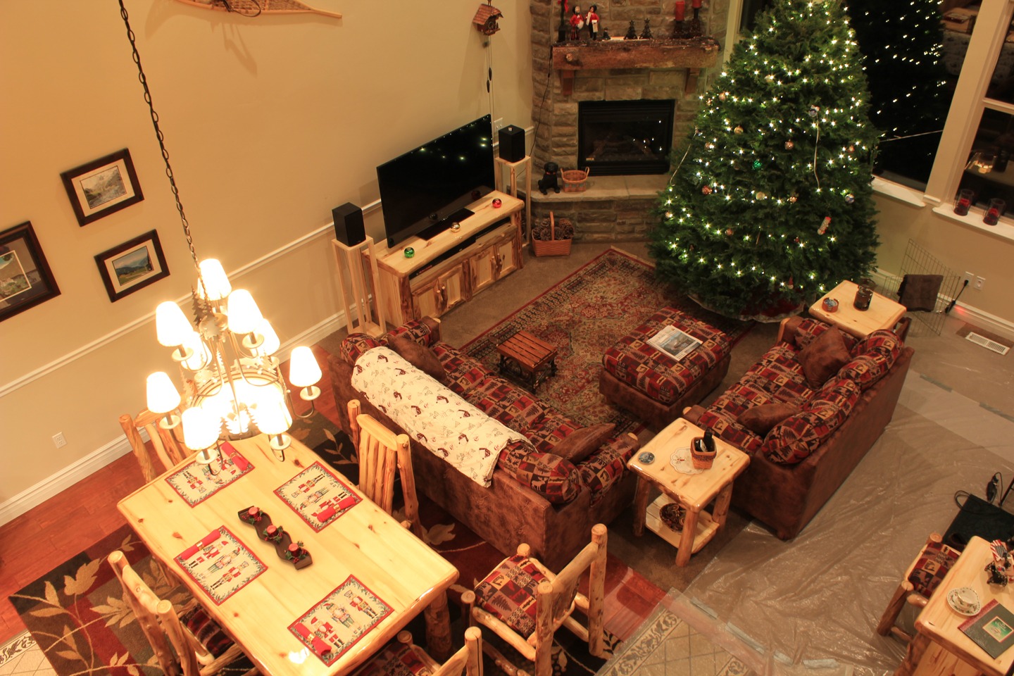 log furniture christmas